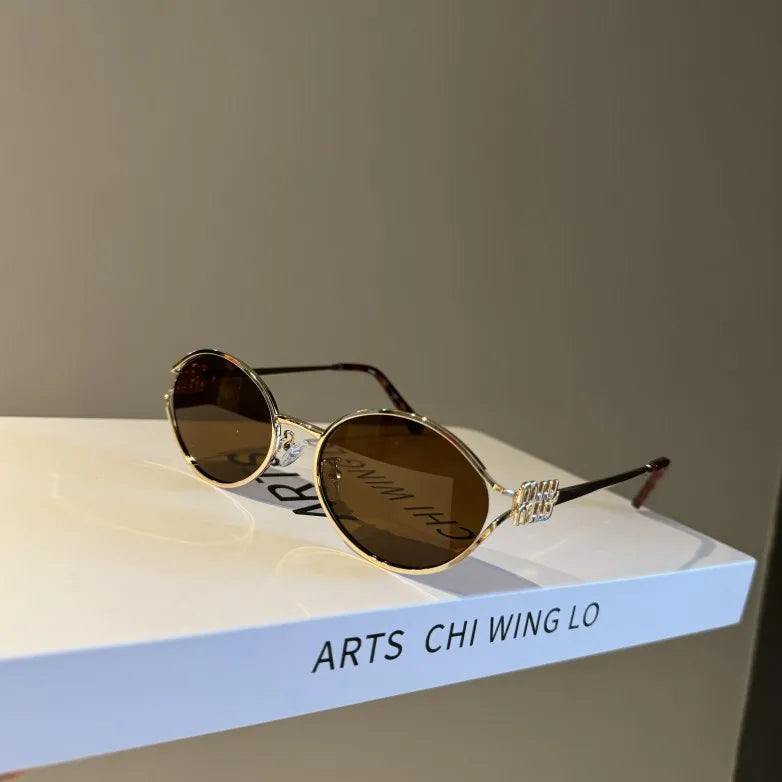 Oculos Oval